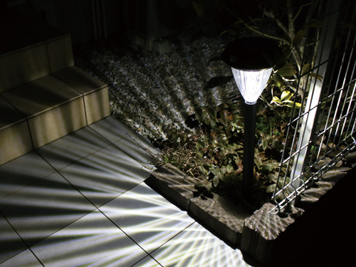 ガーデンセンサーソーラーライト YC-SR324